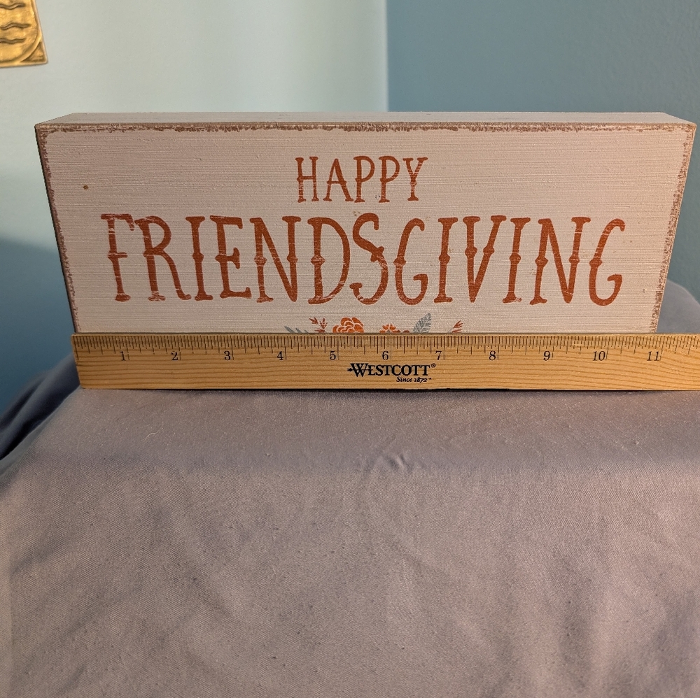 Happy Friendsgiving Holiday Decor Sign